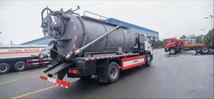 รถบรรทุกกำจัดตะกอน FOTON 4x2 ขนาด 15 ลูกบาศก์เมตร มาตรฐานยูโร 3/ยูโร 5 พวงมาลัยซ้ายและขวาเป็นตัวเลือกเสริม พร้อมหัวฉีดน้ำแรงดันสูงคู่และระบบดูดสุญญากาศ - Product Image 3