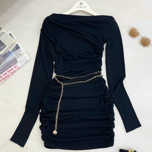 Robes pour femmes Luxueuses Unies Coupe ajustée Longueur genou Manches longues Évasées Respirantes Tissu écologique Vietnam - Product Image 2