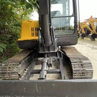Miniexcavadora Volvo EC60D Original Usada, de Alto Rendimiento, con Operación Hidráulica Estable, Ideal para Cimentaciones de Viviendas y Trabajos en Sitios Estrechos