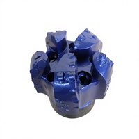 Forets de forage PDC de 5 1/2 pouces avec coupeurs de 16 mm, 5 lames en acier à haute teneur en manganèse pour le forage de puits, l'extraction du charbon et la construction