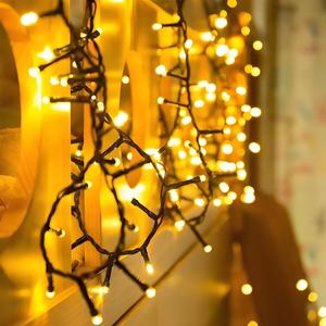 Guirlande lumineuse LED colorée de 20 m, clignotante, connectée mâle-femelle, avec ligne noire, à bulles de cristal, étanche pour extérieur, éclairage routier - Product Image 1