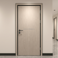 Porte intérieure en bois avec finition mélamine HPL, cadre en aluminium sur mesure, battant de porte en bois pour projets hôteliers et d'appartements