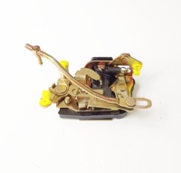 Loquet de porte de cabine mécanique 8-97852-413-3 Gauche (LH) pour camion léger ISUZU Série N, remplacement OE de serrure de porte manuelle