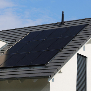 Bảng điều khiển năng lượng mặt trời đôi kính mô-đun năng lượng mặt trời 590W 600W PV Bảng điều khiển năng lượng mặt trời OEM có sẵn Sliver khung - Product Image 1