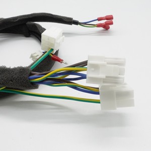 Maßgefertigter Kabelbaum 20AWG Verdrahtung Abgeschirmter Kabelbaum für Gesundheitswesen-Terminal-Verkabelung und Kiosk-Terminal-Verkabelung - Product Image 1