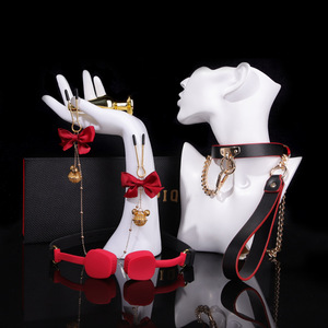 Ensemble BDSM en cuir véritable, pinces pour les tétons, bâillon, collier, <span class=keywords><strong>laisse</strong></span>, <span class=keywords><strong>plug</strong></span> <span class=keywords><strong>anal</strong></span>, kit BDSM haut de gamme pour couples, jeux coquins pour adultes - Product Image 1