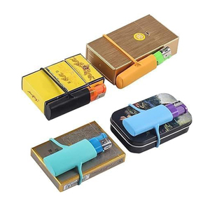 Ensemble de boîtier pour briquet en silicone de qualité supérieure avec logo personnalisé, cendrier personnalisé pour accessoires de fumeur - Product Image 4