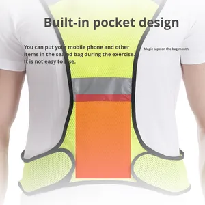 LX شعار سترة أمان لركوب الدراجات مع أضواء LED قابلة للتخصيص عاكس مريح للرياضة الليلية في الهواء الطلق - Product Image 3