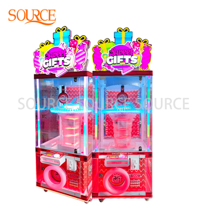 Máquina de grúa comercial SOURCE operada con monedas para muñecas, regalos y juguetes de peluche, ideal para centros comerciales y salas de juegos. - Product Image 5