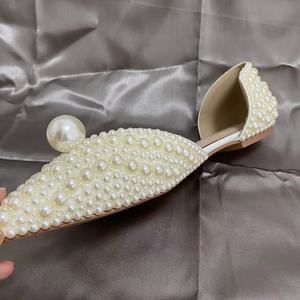 Chaussures plates blanches pour mariée, sandales à talons bas pour femme, chaussures de fête, avec perles, direct usine - Product Image 3