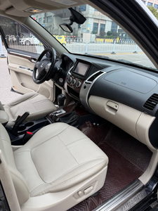 มิตซูบิชิ ปาเจโร สปอร์ต SUV ปี <span class=keywords><strong>2013</strong></span> เครื่องยนต์เบนซิน 3.0 ลิตร ขับเคลื่อน 4 ล้อ รุ่น Flagship รถยนต์มือสองขายส่ง - Product Image 5