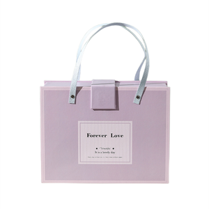 Luxury Portable Hard Paper Flap Lid Gift Box Magnetic Cardboard Boxes With Handle