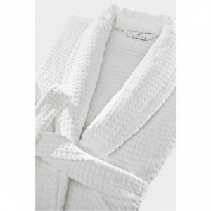Peignoir d'hôtel de la série Helios, col châle, design en velours, pour des commodités de luxe - Product Image 2