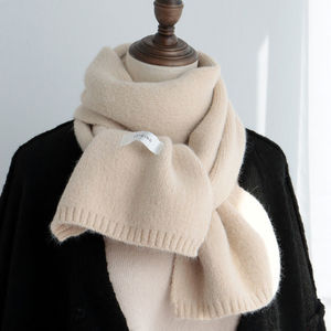 Écharpe longue en soie tricotée unie de style coréen, fabriquée à Hangzhou, pour homme, automne-hiver, chaud et confortable, vente en gros - Product Image 2