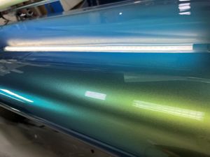 LINWAN - Vinilo Autoadhesivo para Automóviles, Color Rojo Metálico Mate que Cambia de Color, TPU PPF, Película Protectora de Pintura para Carrocería, Alta Calidad - Product Image 6
