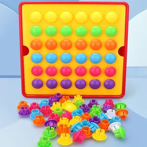 Fungo di alta qualità unghie di colore di corrispondenza mosaico Pegboard creativo di apprendimento precoce giocattolo educativo per bambini di 2-4 anni