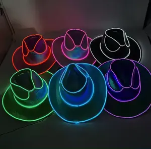 2024 renkli holografik LED ışık Up uzay kovboy şapkası cadılar bayramı noel partisi Bar Cosplay kostüm yetişkin Cowgirl şapkalar