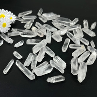 Points de cristal transparents en gros, pierres brutes facettées pour la décoration intérieure, les boutiques de cadeaux et les collections