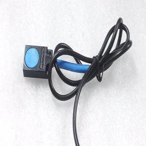 Cảm biến <span class=keywords><strong>EZ</strong></span>-18T (1LOT <span class=keywords><strong>5</strong></span> pcs) - Product Image 1