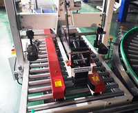 Machine de fermeture de boîtes automatique à vitesse réglable avec scelleuse de ruban adhésif pour les coins et les bords