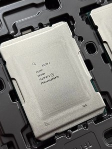 ซีพียูเซิร์ฟเวอร์ Xeon 6 6530P ของแท้ 32-คอร์ 64-เธรด 2.3GHz 4.1GHz 144MB LGA4710 - Product Image 3