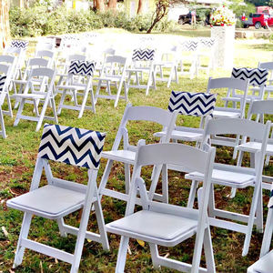 Chaise <span class=keywords><strong>de</strong></span> <span class=keywords><strong>mariage</strong></span> pliante en plastique Wimbledon en résine blanche <span class=keywords><strong>de</strong></span> jardin extérieur bon marché populaire pour la fête - Product Image 4