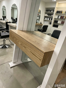 Postazione di Styling Moderna con Specchio Decorativo, Arredamento per Barbiere in Legno per Salone di Bellezza - Product Image 3