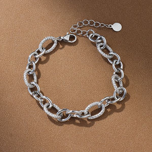 Pulsera de Cadena Unisex de Acero Inoxidable Impermeable, Chapada en Oro, Clásica y Delicada, de Joyería Fina, Compra al por Mayor Directa de Fábrica Haosen - Product Image 3