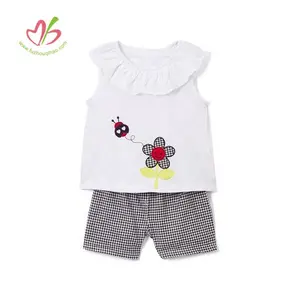 New Arrival US Market Lovely Girl's Boutique Clothes Ruffle Neck Shirts Gingham Shorts Summer Carton Applique Kids Outfits