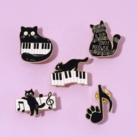 Broche en émail pour chat noir, Animal mignon, Instrument de musique, Notes, Piano, broche, Badge, cadeau pour amis, vente en gros, accessoires de sac à dos