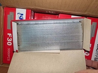 Agrafes en acier galvanisé à couronne étroite de type U, calibre 16 et 18, pour meubles et travaux du bois, clous Brad 1006 9025 pour la construction, agrafes en U