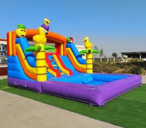 Château gonflable aquatique Flamingo avec deux toboggans et piscine à eau scellée - Product Image 1