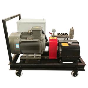 Bomba <span class=keywords><strong>de</strong></span> alta presión 120L/Min para <span class=keywords><strong>limpieza</strong></span> <span class=keywords><strong>de</strong></span> <span class=keywords><strong>alcantarillado</strong></span> en <span class=keywords><strong>servicio</strong></span> sanitario público - Product Image 3