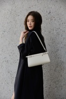 Sac sous-bras structuré en cuir de qualité supérieure pour cadeaux d'entreprise VIP, marque privée, fabrication directe Émirats Arabes Unis Arabie Saoudite