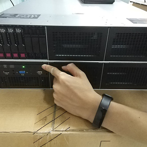 เซิร์ฟเวอร์แบบแร็ค ProLiant DL580 Gen11 8SFF 4U พร้อมโปรเซสเซอร์ Intel Xeon Gold 5222 แรม 64GB MR416i-o พาวเวอร์ซัพพลาย 1600W มีสินค้าในสต็อก - Product Image 2