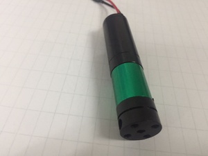 Độ Chính Xác Cao 16Mm Trực Tiếp Màu Xanh Lá Cây 520nm 10Mw <span class=keywords><strong>Laser</strong></span> <span class=keywords><strong>Diode</strong></span> Mô-đun Điều Kiện Mới Có Thể Điều Chỉnh Chiều Rộng Dòng Cho Lốp Ngành Công Nghiệp Ứng Dụng - Product Image 4