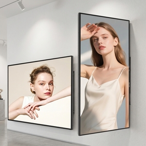 จอแสดงผลดิจิตอล LCD สำหรับภายใน/ภายนอกอาคาร IP55 พร้อมวิดีโอวอลล์ คีออสก์เคลือบป้องกันแสงสะท้อนในตัว รองรับการสร้างข้อความเคลื่อนไหว เหมาะสำหรับร้านค้าปลีก - Product Image 4