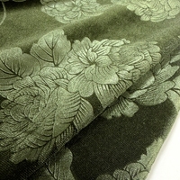 Debossed Velour 95% Polyester 5% Spandex Tricot Floral En Relief 215gsm Vert Velours Tissu En Velours Tissu pour Robe Canapé
