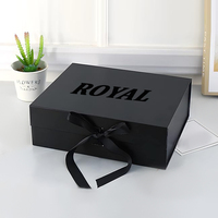 Vente en gros de boîte cadeau magnétique noire de luxe stratification mate en relief sacs cadeaux de luxe imprimés sur mesure boîte à couvercle magnétique dossier