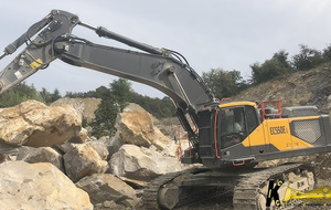 Cinese Top di marca a basso prezzo di vendita multifunzione 340kw EC550E costruzione attrezzature escavatori 3-<span class=keywords><strong>4m3</strong></span> con pezzi di ricambio in vendita - Product Image 5