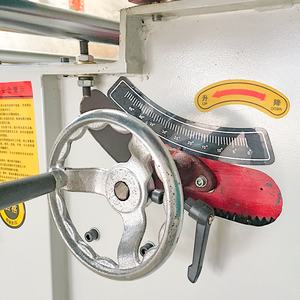 MJ112.5 Gergaji Bundar Miring dengan Meja Geser dan Gergaji yang Dapat Dimiringkan untuk Pemotongan Kayu - Product Image 2