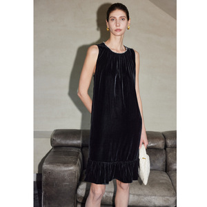 Abito Lungo <span class=keywords><strong>Midi</strong></span> Elegante in <span class=keywords><strong>Velluto</strong></span> di Seta di Gelso 100% Lussuoso da Donna, con Orlo a Foglia di Loto Vintage e Vestibilità Slim, Plissettato - Collezione 2026 - Product Image 4