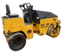 Rouleau compacteur à simple tambour d'occasion SAKAI TW330 de 3 tonnes, d'origine japonaise, mini compacteur, rouleau compacteur à vibrations de petite taille SAKAI d'occasion à vendre
