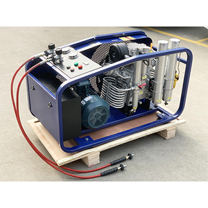 Compresseur d'air haute pression HC-W400/ET/SH 7,5 KW 300 ba 380 V/50 Hz pour la plongée - Product Image 1