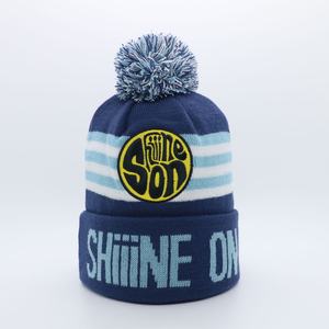 Bonnet en tricot personnalisé de haute qualité pour homme avec logo brodé, pompon et broderie 3D (motifs personnage/camouflage/nœud) pour les entreprises - Product Image 1