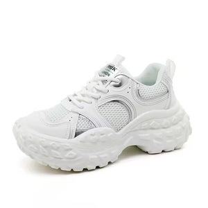 LYKU BN8805 Zapatillas Deportivas para Mujer Ligeras, de Moda, Transpirables de Malla para Verano, con Suela Gruesa Elevada, con Cordones y Antideslizantes - Product Image 4
