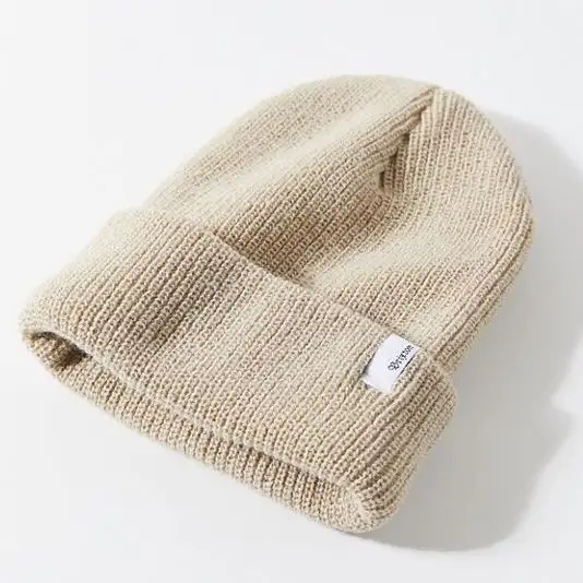 Bonnet de Noël d'hiver brodé en laine tricotée et chaude de pêcheur avec logo personnalisé avec broderie personnalisée
