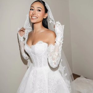 Ruolai WTH199 Abiti da <span class=keywords><strong>Sposa</strong></span> Reali Semplici Avorio a Linea ad A con Applicazioni in Pizzo Francese Coda Lunga e Maniche Lunghe - Product Image 1