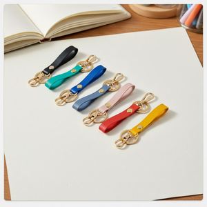Porte-clés de voiture en cuir PU multicolore personnalisé avec logo de marque promotionnel – Idéal pour clés de voiture - Product Image 1
