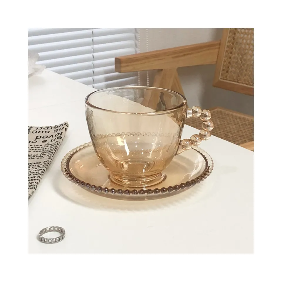 Оптовая продажа, прозрачная стеклянная французская кофейная чашка для послеобеденного чая, латте, стеклянная чашка для воды, кофейная чашка с жемчужной ручкой, наборы блюдца
